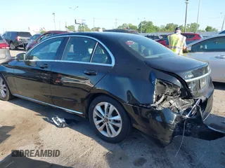 2019 Mercedes-Benz C 300 with VIN 55SWF8DB0KU304595, listed as a IAAI auction lot 42004166 with 55,580 mi miles and . Bid and sale history available at DreamBid. Image 3.