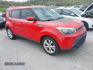 2015 Kia Soul + with VIN KNDJP3A50F7782165, listed as a IAAI auction lot 42035709 with 168,956 mi miles. Bid and sale history available at carsss.com. Image 1.
