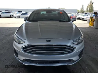 2019 Ford Fusion Hybrid SE with VIN 3FA6P0LU7KR262160, listed as a Copart auction lot 51969555 with 99,699 mi miles and Salvage Title. Bid and sale history available at carsss.com. Image 5.