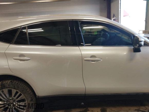 2023 Toyota Venza LE with VIN JTEAAAAHXPJ130945, listed as a IAAI auction lot 42128684 with Not Provided miles and . Bid and sale history available at carsss.com. Image 13.