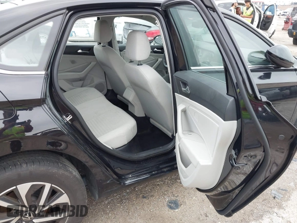 2024 Volkswagen Jetta S with VIN 3VW5M7BU7RM014472, listed as a IAAI auction lot 42298074 with 12,662 mi miles and . Bid and sale history available at DreamBid. Image 8.