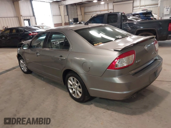 2008 Mercury Milan z VIN 3MEHM01108R641433, wystawiony jako IAAI lot #41504196 z przebiegiem 223 422 mil mil oraz . Historia ofert i sprzedaży dostępna na DreamBid. Obrazek 3.