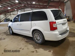 2015 Chrysler Town & Country Touring with VIN 2C4RC1BG4FR673211, listed as a Copart auction lot 51373025 with 142,501 mi miles and Clean Title. Bid and sale history available at carsss.com. Image 2.