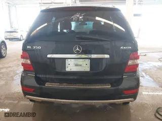2011 Mercedes-Benz M-Class ML 350 with VIN 4JGBB8GB1BA649341, listed as a IAAI auction lot 41663724 with 197,042 mi miles. Bid and sale history available at carsss.com. Image 17.