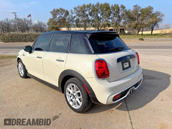 2020 MINI Hardtop 4 Door Cooper S z VIN WMWXU9C0XL2L64693, wystawiony jako Copart lot #60165105 z przebiegiem 53 160 mil mil oraz Czysty tytuł • Clean title. Historia ofert i sprzedaży dostępna na DreamBid. Obrazek 3.