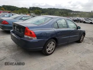 2007 Volvo S60 2.5L Turbo with VIN YV1RS592X72624092, listed as a Copart auction lot 71444464 with 131,832 mi miles and Salvage Title. Bid and sale history available at carsss.com. Image 3.