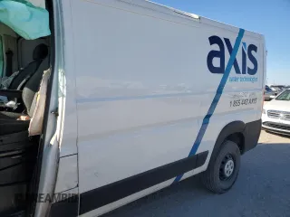 2022 Ram ProMaster Cargo with VIN 3C6LRVAG5NE121737, listed as a Copart auction lot 86058334 with 136,813 mi miles and Salvage Title. Bid and sale history available at carsss.com. Image 10.