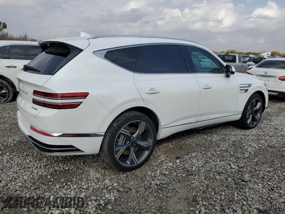 2025 Genesis GV80 Prestige with VIN KMUHEESCXSU221431, listed as a Copart auction lot 78187984 with 3,788 mi miles and Salvage Title. Bid and sale history available at DreamBid. Image 3.