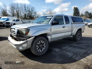 2010 Toyota Tacoma z VIN 5TEUU4EN7AZ730779, wystawiony jako Copart lot #49488355 z przebiegiem 181 305 mil mil oraz Szkoda całkowita • Salvage title. Historia ofert i sprzedaży dostępna na DreamBid. Obrazek 1.