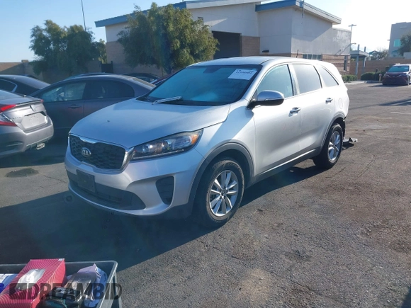 2019 Kia Sorento L with VIN 5XYPG4A30KG575383, listed as a IAAI auction lot 41958901 with 102,797 mi miles. Bid and sale history available at carsss.com. Image 19.