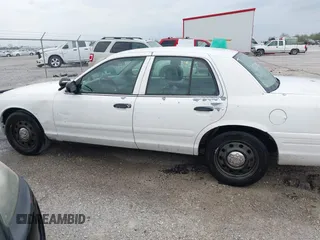 2008 Ford Police Interceptor с VIN 2FAHP71V48X155882, выставлен на аукционе IAAI как лот 41929332 с пробегом Не указан миль и . История ставок и продаж доступна на DreamBid. Изображение 14.