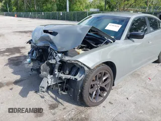 2019 Dodge Charger GT z VIN 2C3CDXHG4KH714020, wystawiony jako IAAI lot #42303028 z przebiegiem 159 591 mil mil oraz . Historia ofert i sprzedaży dostępna na DreamBid. Obrazek 6.