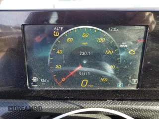 2019 Mercedes-Benz A 220 z VIN WDD3G4EB6KW033617, wystawiony jako Copart lot #49183505 z przebiegiem 94 413 mil mil oraz Szkody całkowita. Historia ofert i sprzedaży dostępna na DreamBid. Obrazek 9.
