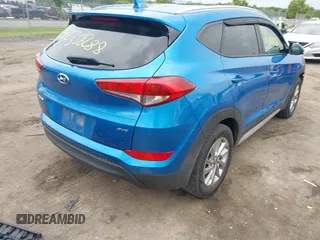 2018 Hyundai Tucson SEL z VIN KM8J3CA4XJU717977, wystawiony jako IAAI lot #42358288 z przebiegiem 121 919 mil mil oraz . Historia ofert i sprzedaży dostępna na DreamBid. Obrazek 4.