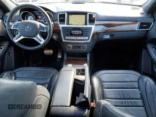 2015 Mercedes-Benz M 63 AMG with VIN 4JGDA7EB1FA473745, listed as a Copart auction lot 45077315 with 114,782 mi miles and Clean Title. Bid and sale history available at carsss.com. Image 8.