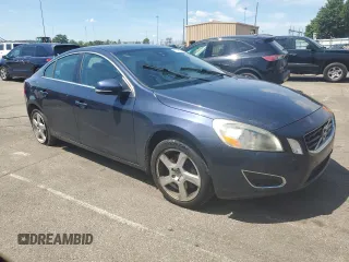 2013 Volvo S60 T5 Premier with VIN YV1612FS4D2230401, listed as a Copart auction lot 63463655 with 210,680 mi miles and Salvage title. Bid and sale history available at DreamBid. Image 4.