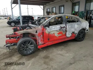 2016 Chevrolet SS z VIN 6G3F15RW2GL213197, wystawiony jako Copart lot #69873184 z przebiegiem Nie podano mil oraz Nie do naprawy • Non repairable. Historia ofert i sprzedaży dostępna na DreamBid. Obrazek 1.