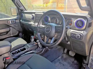 2021 Jeep Gladiator Sport S with VIN 1C6JJTAM3ML508267, listed as a Copart auction lot 60454685 with 77,688 mi miles and Clean title. Bid and sale history available at DreamBid. Image 5.