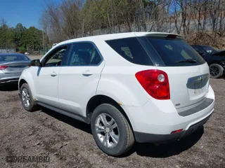 2012 Chevrolet Equinox LS with VIN 2GNFLCEK9C6101442, listed as a IAAI auction lot 42071000 with 135,764 mi miles. Bid and sale history available at carsss.com. Image 3.