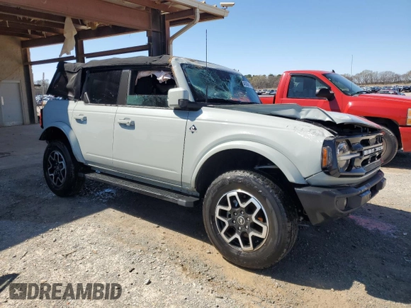 2022 Ford Bronco with VIN 1FMDE5BH8NLB16602, listed as a Copart auction lot 55650605 with 14,518 mi miles and Non Repairable. Bid and sale history available at carsss.com. Image 4.