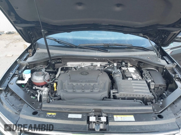 2024 Volkswagen Tiguan SE с VIN 3VVMB7AX6RM176241, выставлен на аукционе IAAI как лот 41835966 с пробегом 2 269 миль миль и . История ставок и продаж доступна на DreamBid. Изображение 10.