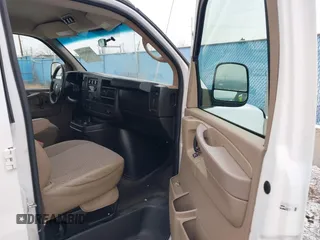 2010 Chevrolet Express Passenger LT z VIN 1GA2G1DG6A1110332, wystawiony jako IAAI lot #40909861 z przebiegiem 367 242 mil mil oraz . Historia ofert i sprzedaży dostępna na DreamBid. Obrazek 5.