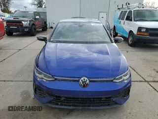 2023 Volkswagen Golf 20th Anniversary Edition z VIN WVWBB7CD2PW193219, wystawiony jako Copart lot #43662055 z przebiegiem 4 246 mil mil oraz Szkoda całkowita • Salvage title. Historia ofert i sprzedaży dostępna na DreamBid. Obrazek 5.