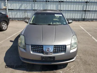 2004 Nissan Maxima SE with VIN 1N4BA41E14C852424, listed as a Copart auction lot 71232974 with 190,530 mi miles and Clean Title. Bid and sale history available at DreamBid. Image 5.