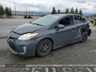 2013 Toyota Prius One with VIN JTDKN3DU2D1682338, listed as a Copart auction lot 48768435 with 152,401 mi miles and Salvage Title. Bid and sale history available at DreamBid. Image 1.