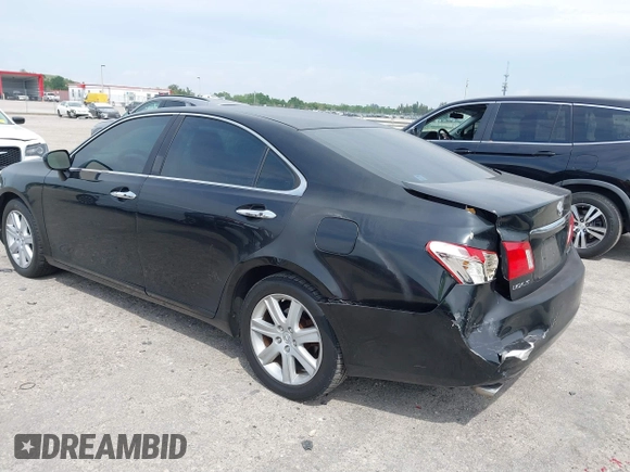2008 Lexus ES 350 with VIN JTHBJ46G282195700, listed as a IAAI auction lot 41851493 with 198,168 mi miles. Bid and sale history available at carsss.com. Image 3.