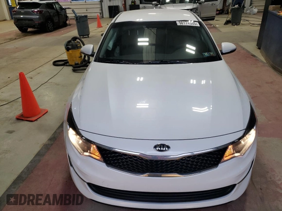 2018 Kia Optima LX with VIN KNAGT4L35J5216351, listed as a Copart auction lot 50174385 with 50,774 mi miles and Salvage Title. Bid and sale history available at DreamBid. Image 5.