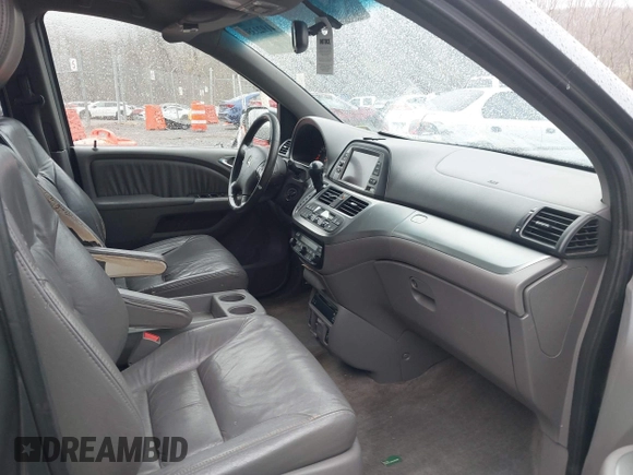 2009 Honda Odyssey EX-L with VIN 5FNRL38709B413309, listed as a IAAI auction lot 41923350 with 252,482 mi miles. Bid and sale history available at carsss.com. Image 5.
