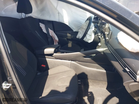 2021 Hyundai Elantra SEL with VIN KMHLN4AG8MU152426, listed as a IAAI auction lot 41781106 with 27,309 mi miles. Bid and sale history available at carsss.com. Image 5.