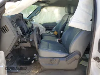 2016 Ford F-250 XLT with VIN 1FT7X2A61GEC25758, listed as a Copart auction lot 54184564 with 204,485 mi miles and Salvage title. Bid and sale history available at DreamBid. Image 7.