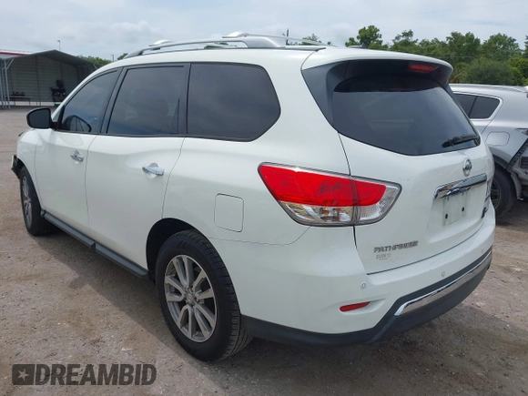 2016 Nissan Pathfinder S with VIN 5N1AR2MN1GC631131, listed as a IAAI auction lot 42377587 with 158,663 mi miles and . Bid and sale history available at DreamBid. Image 3.