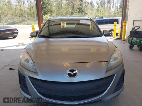 2011 Mazda Mazda3 i Sport with VIN JM1BL1UF4B1433743, listed as a IAAI auction lot 42021606 with 116,288 mi miles. Bid and sale history available at carsss.com. Image 11.