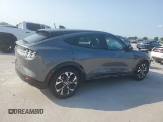 2021 Ford Mustang Mach-E Premium с VIN 3FMTK3SU8MMA03879, выставлен на аукционе Copart как лот 59152985 с пробегом Не указан миль и Списание • Salvage title. История ставок и продаж доступна на DreamBid. Изображение 3.