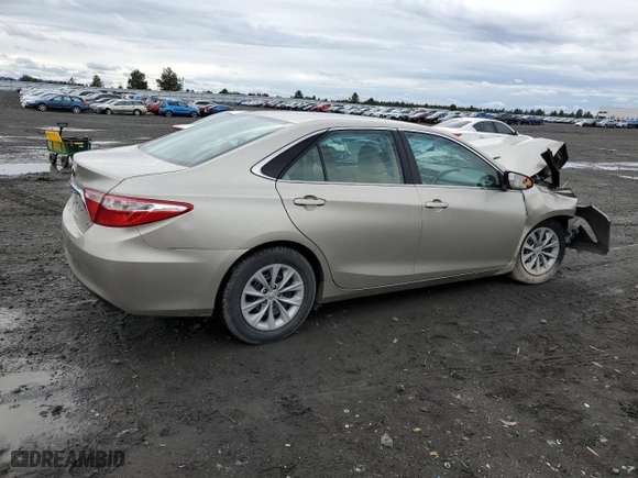 2015 Toyota Camry XLE with VIN 4T1BF1FK8FU079629, listed as a Copart auction lot 50563155 with 150,549 mi miles and Salvage Title. Bid and sale history available at carsss.com. Image 3.