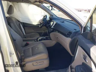 2017 Honda Pilot Elite with VIN 5FNYF6H02HB042160, listed as a IAAI auction lot 40893685 with Not Provided miles and . Bid and sale history available at DreamBid. Image 5.