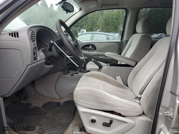 2005 Chevrolet TrailBlazer LS with VIN 1GNET16S456174886, listed as a Copart auction lot 46515815 with 202,364 mi miles and Clean Title. Bid and sale history available at carsss.com. Image 7.
