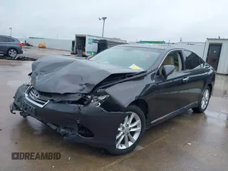 2011 Lexus ES 330 with VIN JTHBK1EG7B2450409, listed as a IAAI auction lot 42481391 with Not provided miles and . Bid and sale history available at DreamBid. Image 2.