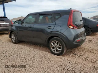 2020 Kia Soul LX with VIN KNDJ23AU1L7021680, listed as a Copart auction lot 47815055 with 23,293 mi miles and Salvage Title. Bid and sale history available at carsss.com. Image 2.