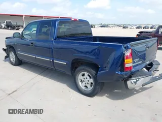 2000 Chevrolet Silverado 1500 LS with VIN 2GCEC19T4Y1405522, listed as a IAAI auction lot 42072973 with 140,293 mi miles and . Bid and sale history available at DreamBid. Image 3.