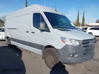 2022 Mercedes-Benz Sprinter Cargo Van with VIN W1Y4ECHY5NT091976, listed as a IAAI auction lot 41414404 with 108,586 mi miles. Bid and sale history available at carsss.com. Image 13.