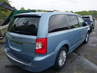 2013 Chrysler Town & Country Limited with VIN 2C4RC1GG5DR571731, listed as a IAAI auction lot 42028807 with 155,875 mi miles. Bid and sale history available at carsss.com. Image 4.