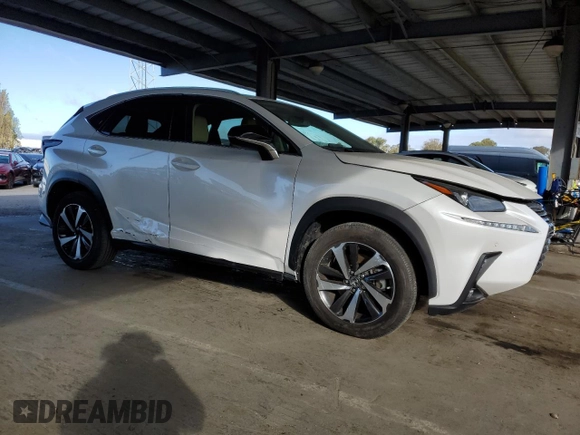 2020 Lexus NX 300 z VIN JTJGARBZ5L2178195, wystawiony jako Copart lot #52190215 z przebiegiem 23 211 mil mil oraz Szkoda całkowita • Salvage title. Historia ofert i sprzedaży dostępna na DreamBid. Obrazek 4.