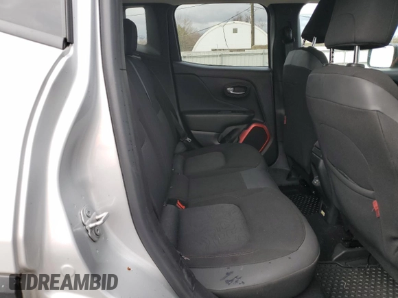 2018 Jeep Renegade Trailhawk with VIN ZACCJBCB6JPH07876, listed as a Copart auction lot 49215785 with 124,465 mi miles and Salvage Title. Bid and sale history available at carsss.com. Image 11.