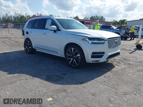 2019 Volvo XC90 Inscription with VIN YV4A22PL8K1473682, listed as a IAAI auction lot 41999191 with 47,334 mi miles. Bid and sale history available at carsss.com. Image 1.