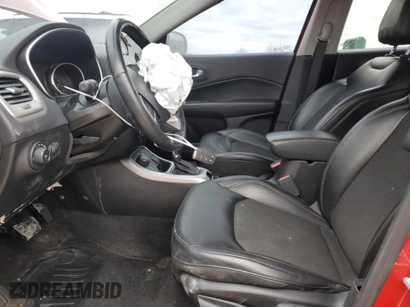 2018 Jeep Compass Latitude with VIN 3C4NJDBB4JT185747, listed as a Copart auction lot 45090375 with 87,419 mi miles and Clean Title. Bid and sale history available at DreamBid. Image 7.