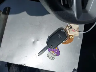2021 Kia Forte LXS z VIN 3KPF24AD3ME299221, wystawiony jako IAAI lot #41893062 z przebiegiem 62 961 mil mil oraz . Historia ofert i sprzedaży dostępna na DreamBid. Obrazek 11.